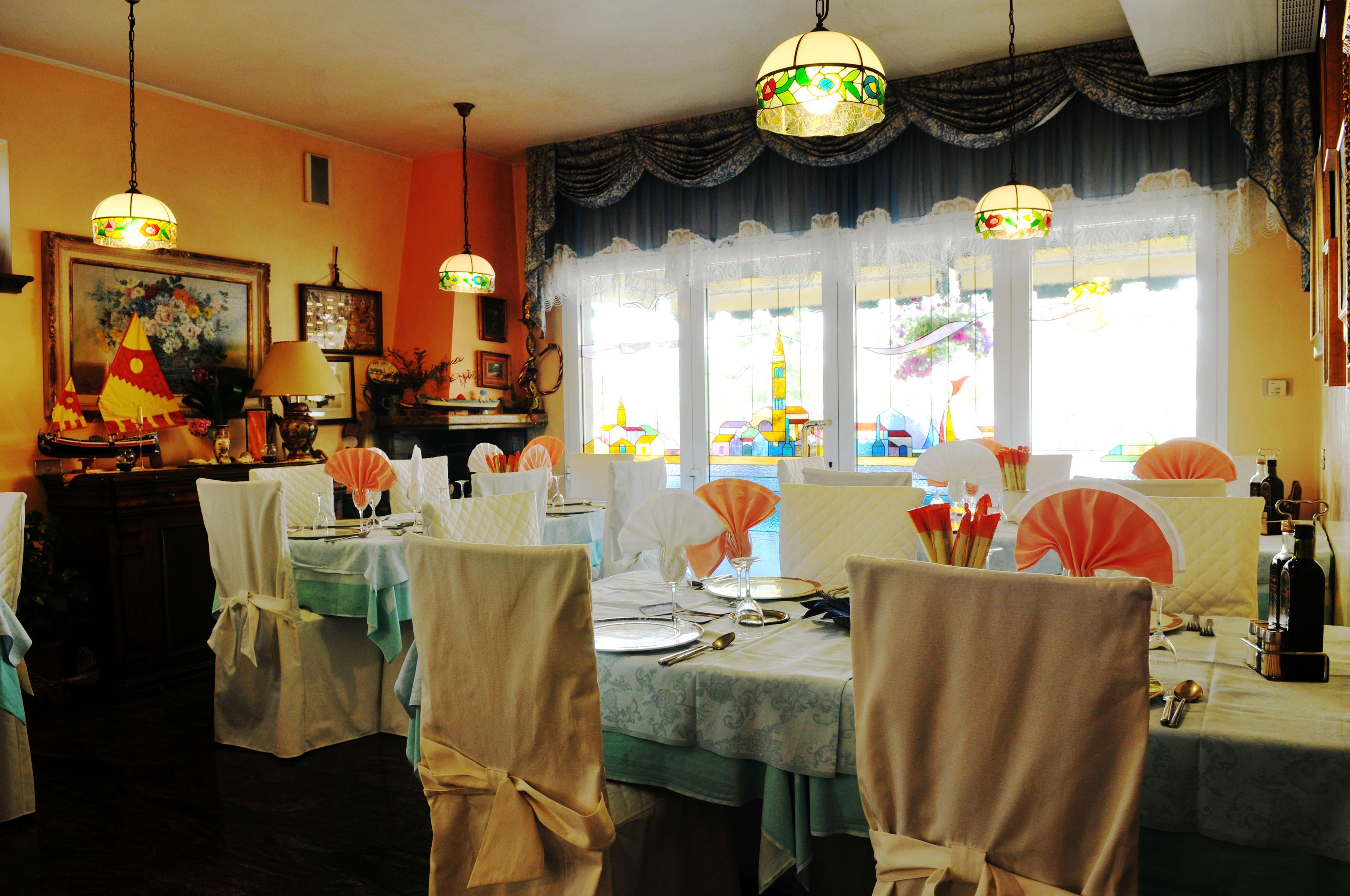 Ristorante di pesce per famiglie a Caorle · foto 21