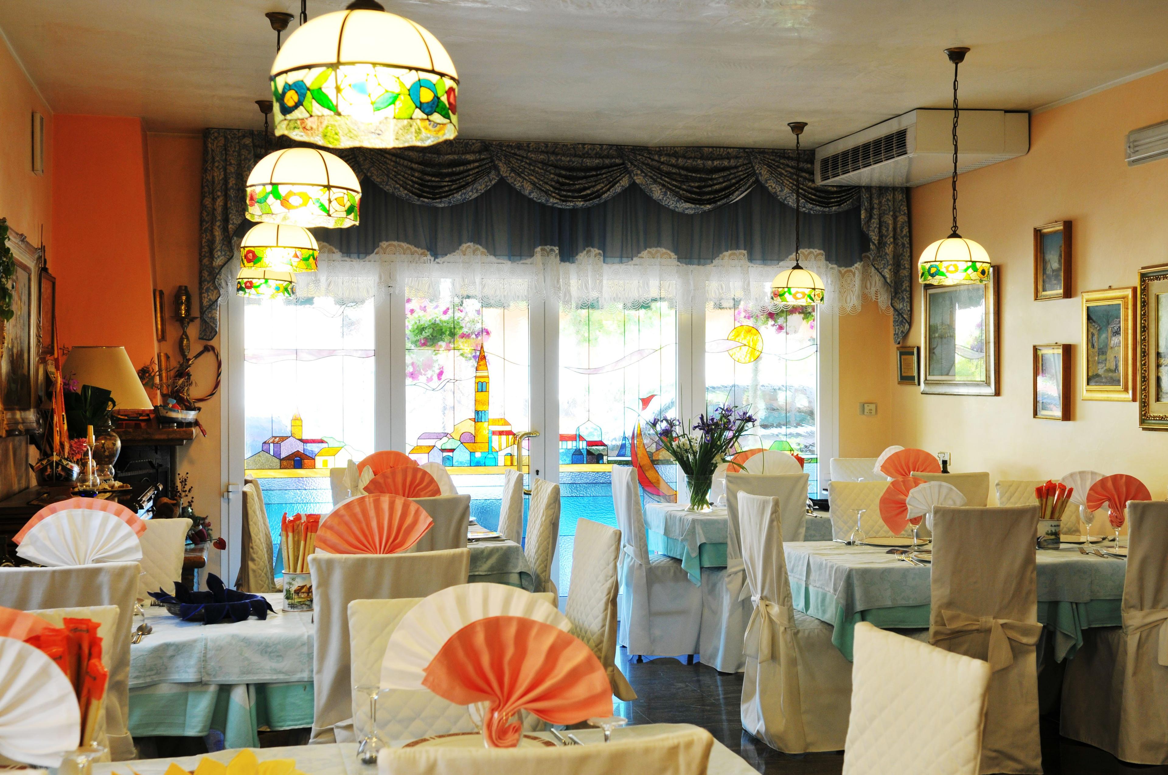 Ristorante di pesce per famiglie a Caorle · foto 28